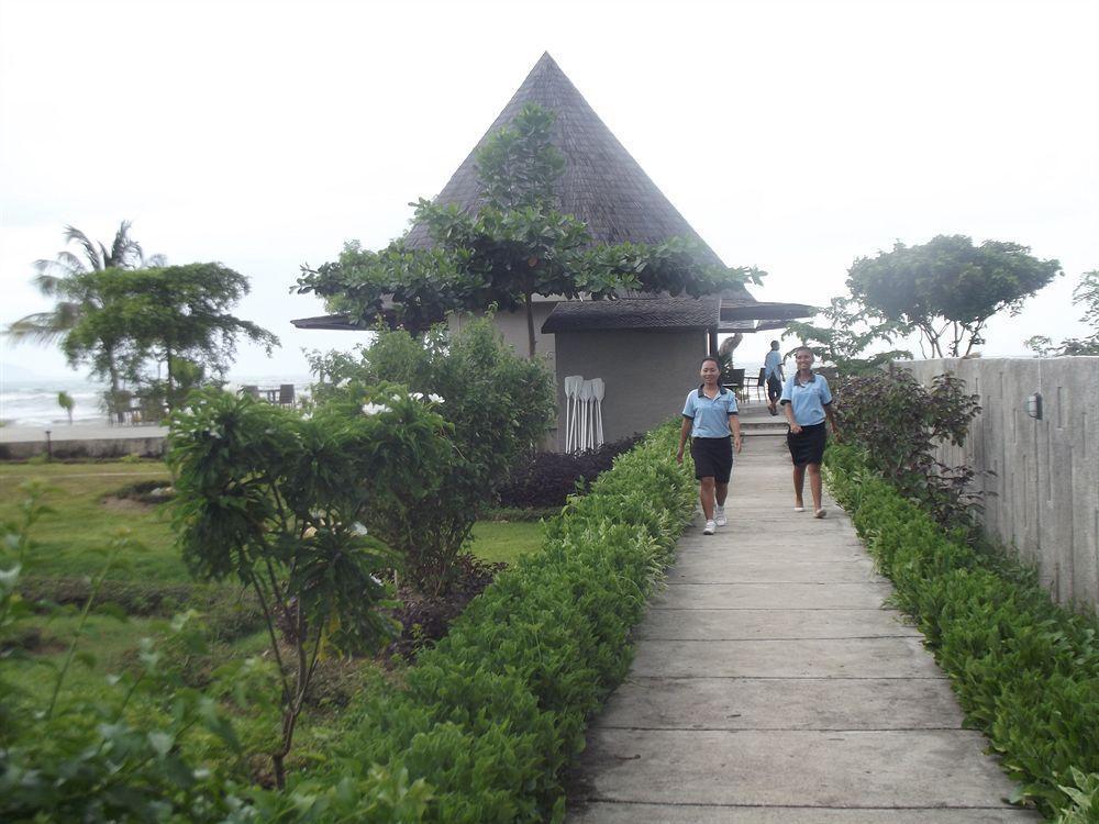 Luwansa Beach Resort Labuan Bajo Ngoại thất bức ảnh