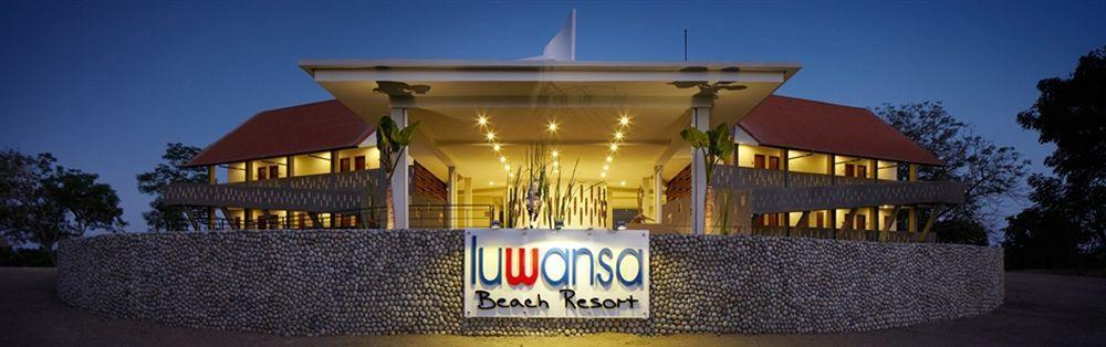 Luwansa Beach Resort Labuan Bajo Ngoại thất bức ảnh